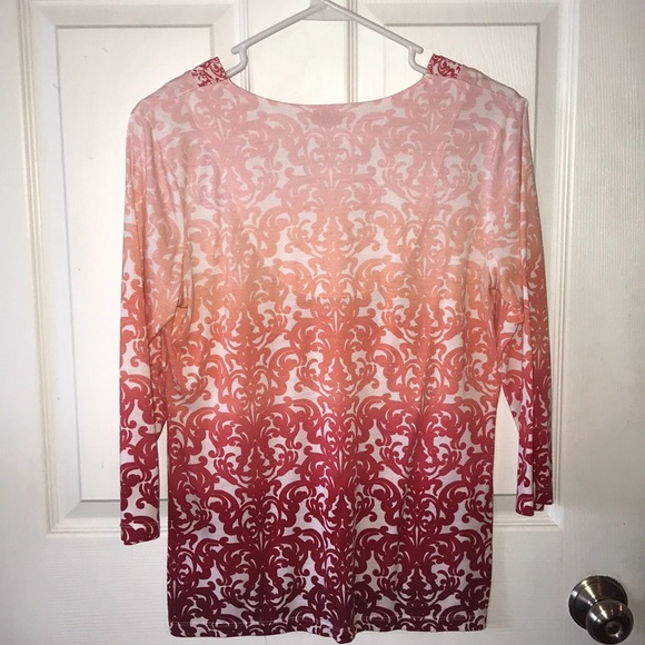 ❤️3 for $10❤️ Ladies Shirt - Size Medium - Picture 2 of 4